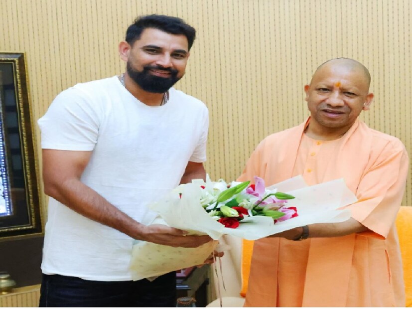 ভারতের আসন্ন ইংল্যান্ড সফরে শামির অংশগ্রহণ তাঁর ধারাবাহিক স্পেলে বোলিং করার ক্ষমতার উপর নির্ভর করছে কিনা তার ভিত্তিতেই হবে৷ এই খবর সামনে আসার পরেই সম্প্রতি তীব্র সমালোচনা শুরু হয়েছে, এবং কেউ কেউ তাঁর অবসরের ইঙ্গিতও দিয়েছেন। এর মধ্যেই উত্তর প্রদেশের মুখ্যমন্ত্রীর বাসভবনে দেখা করেন শামি৷ যা নিয়ে জোর জলঘোলা শুরু হয়েছে৷