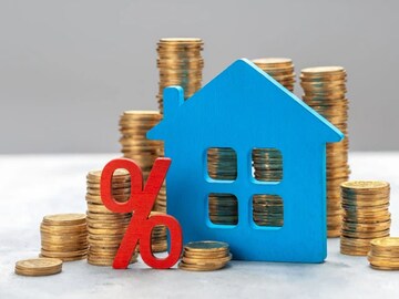 বাড়ি কেনার জন্য SIP-তে বিনিয়োগ করবেন না কি Home Loan নেবেন? বুঝে নিন হিসেব বাড়ি কেনার জন্য SIP-তে বিনিয়োগ করবেন না কি Home Loan নেবেন? বুঝে নিন হিসেব