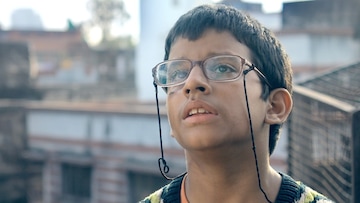 উচ্চ মাধ্যমিকে তাক লাগানো রেজাল্ট মহাব্রতর,বাস্তবে জয়ী রেনবো জেলির 'ঘোঁতন', পেল ৯২% নম্বর