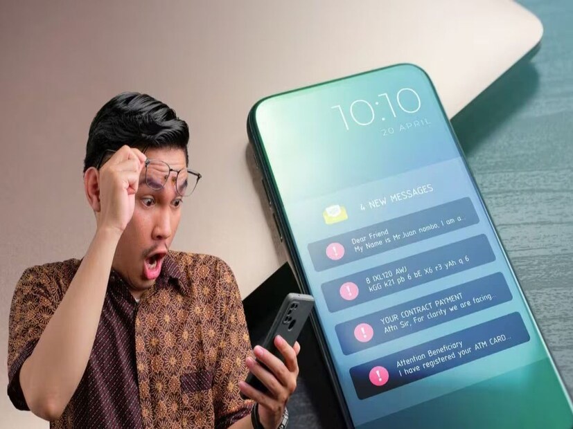 আজকাল অনলাইন জালিয়াতি খুবই সাধারণ একটা সমস্যা হয়ে উঠেছে। প্রতারকরা বিভিন্ন উপায়ে মানুষকে প্রতারিত করার চেষ্টা করে চলেছে অবিরত। আপনিও নিশ্চয়ই এমন অনেক ঘটনা দেখেছেন বা শুনেছেন যেখানে স্ক্যামাররা মানুষের ফোন বা কম্পিউটার হ্যাক করে ব্যক্তিকে ফ্রড করছে?