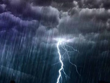 IMD দিয়ে দিল আবহাওয়ার বিরাট আপডেট..!  ১২ রাজ্যে চলবে মুষলধারে বৃষ্টি, কী পূর্বাভাস বাংলায়?