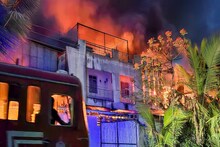 মহারাষ্ট্রের সোলাপুরে ভয়াবহ অগ্নিকাণ্ড! দেখুন সেই ভিডিও