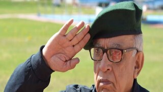 কারগিল যুদ্ধে শহিদ পুত্রের  জন্য দ্রাসে যান এই বাবা