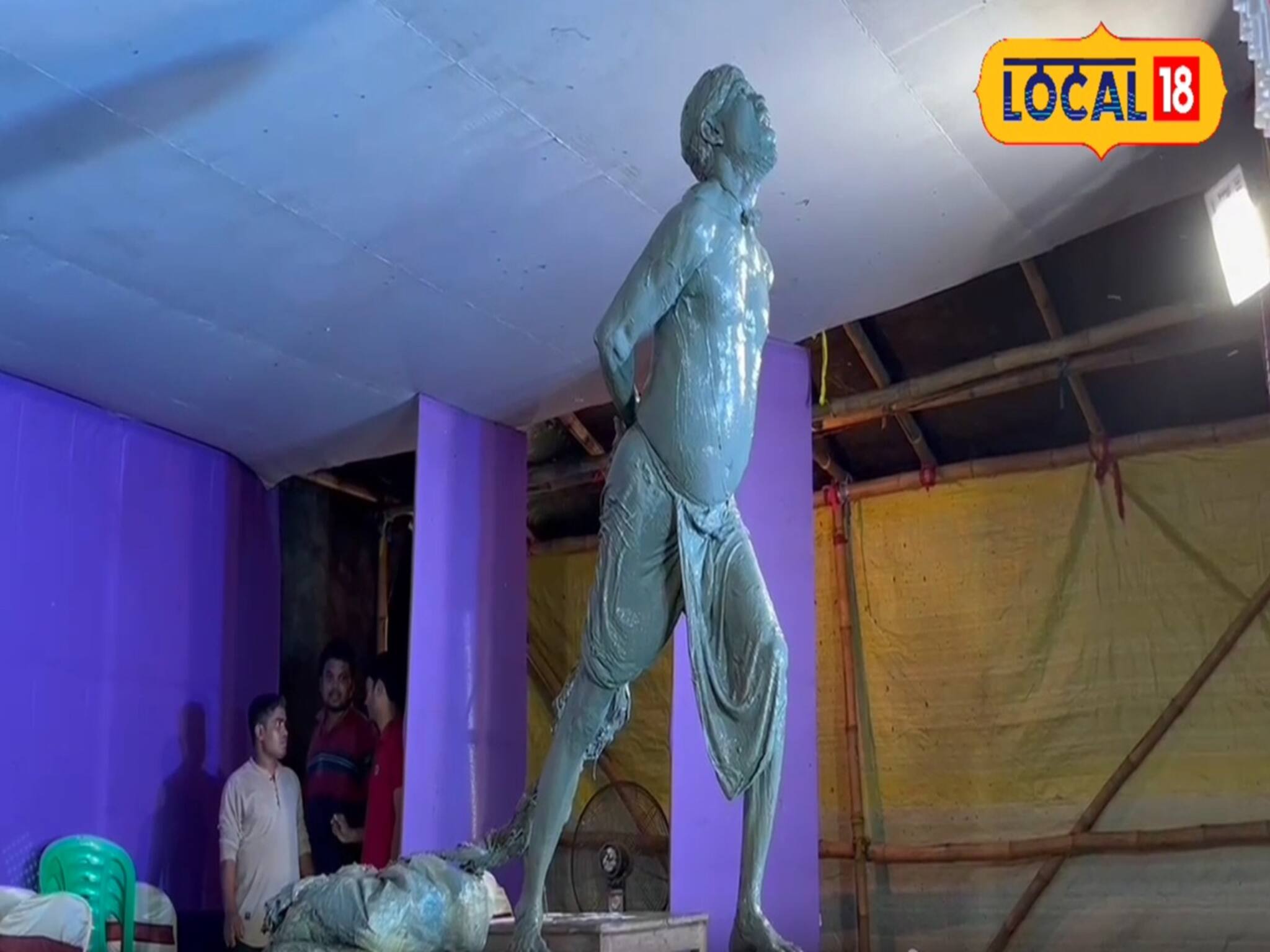পুকুরের পাঁক, কাদা মেখে...! নতুন প্রজন্মকে শিক্ষা দিতে সে-কি আয়োজন