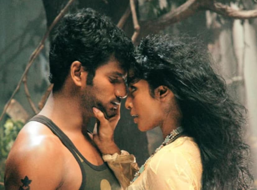 'পোগারু' সিনেমায় দু’জনে একসঙ্গে অভিনয় করেছিলেন। এই সিনেমার একটি গানে তাদের রসায়ন ছিল অনবদ্য। লম্বা চুম্বনে ডুবে ছিলেন তাঁরা। এই ছবির পরই শ্রিয়া রেড্ডি বিশালের ভাই বিক্রম কৃষ্ণের প্রেমে পড়েন এবং তাকে বিয়ে করেন। আসলে, তাদের উভয় পরিবারের মধ্যে ইতিমধ্যেই ভাল সম্পর্ক ছিল।
