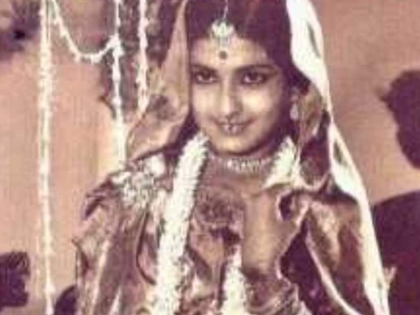 Bollywood Story: ১৫ বছর বয়সে বিয়ে, ১৭-এ মা, নিজের মেয়ের মৃত্যুর জন্য প্রার্থনা করতে হয়েছিল তাঁকে! মর্গে পঁচেছিল, দেখতে দেওয়া হয়নি Bollywood Story: ১৫ বছর বয়সে বিয়ে, ১৭-এ মা, নিজের মেয়ের মৃত্যুর জন্য প্রার্থনা করতে হয়েছিল তাঁকে! মর্গে পঁচেছিল, দেখতে দেওয়া হয়নি