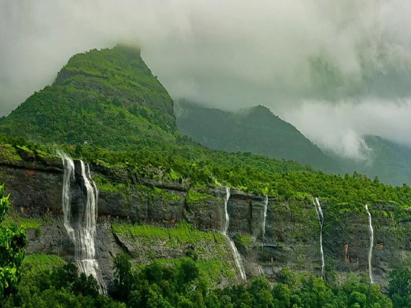 জনপ্রিয় পর্যটনকেন্দ্রগুলিতে উপচে পড়া ভিড় থাকে। আর যদি সেই সব জায়গা ঘোরা হয়ে গিয়ে থাকে তা হলে পরিকল্পনা করা যায় একটু অন্য ভাবেই।