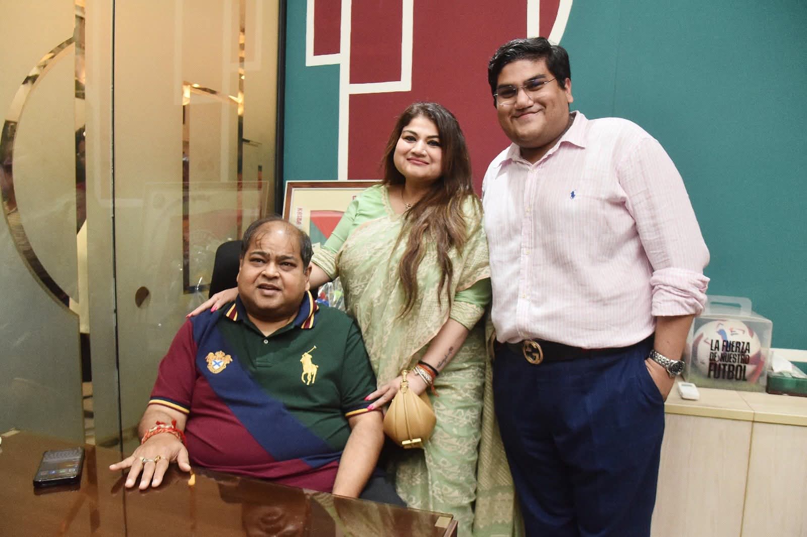 সোমবার বাগানে সৃঞ্জয় বোসের নেতৃত্বাধীন এক্সিকিউটিভ কমিটির প্রথম বৈঠক