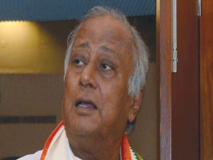 ৩০ এপ্রিল, দিঘায় জগন্নাথ মন্দির উদ্বোধনের দিনও সৌগত রায় অসুস্থ হয়ে পড়েছিলেন। ওইদিন দিঘা নয়, আড়িয়াদহের বিষ্ণুপ্রিয়া মন্দির উদ্বোধনে গিয়েছিলেন দমদমের বর্ষীয়ান তৃণমূল সাংসদ। 