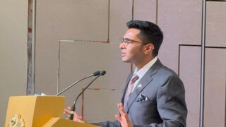 বিদেশের মাটিতে জাতীয়তাবাদের পাঠ অভিষেক বন্দ্যোপাধ্যায়ের 