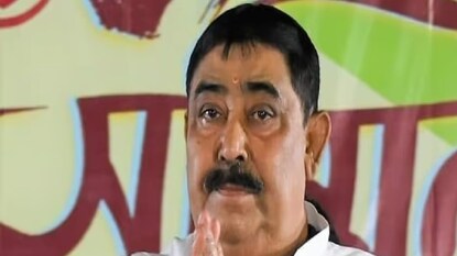 কী বললেন অনুব্রত? কী বললেন অনুব্রত?