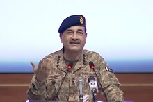 বদলে যাচ্ছে পাকিস্তানের সংবিধান! আসিম মুনিরের হাতেই সর্বোচ্চ ক্ষমতা! আসছে নতুন বিল