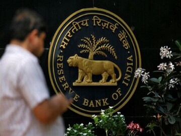 RBI Old Notes: পুরনো নোট দিয়ে তৈরি হবে ঘরের আসবাবপত্র, RBI এক অনন্য পরিকল্পনা করেছে ! জানুন প্রতি বছর দেশে কত নোট নষ্ট হয় RBI Old Notes: পুরনো নোট দিয়ে তৈরি হবে ঘরের আসবাবপত্র, RBI এক অনন্য পরিকল্পনা করেছে ! জানুন প্রতি বছর দেশে কত নোট নষ্ট হয়
