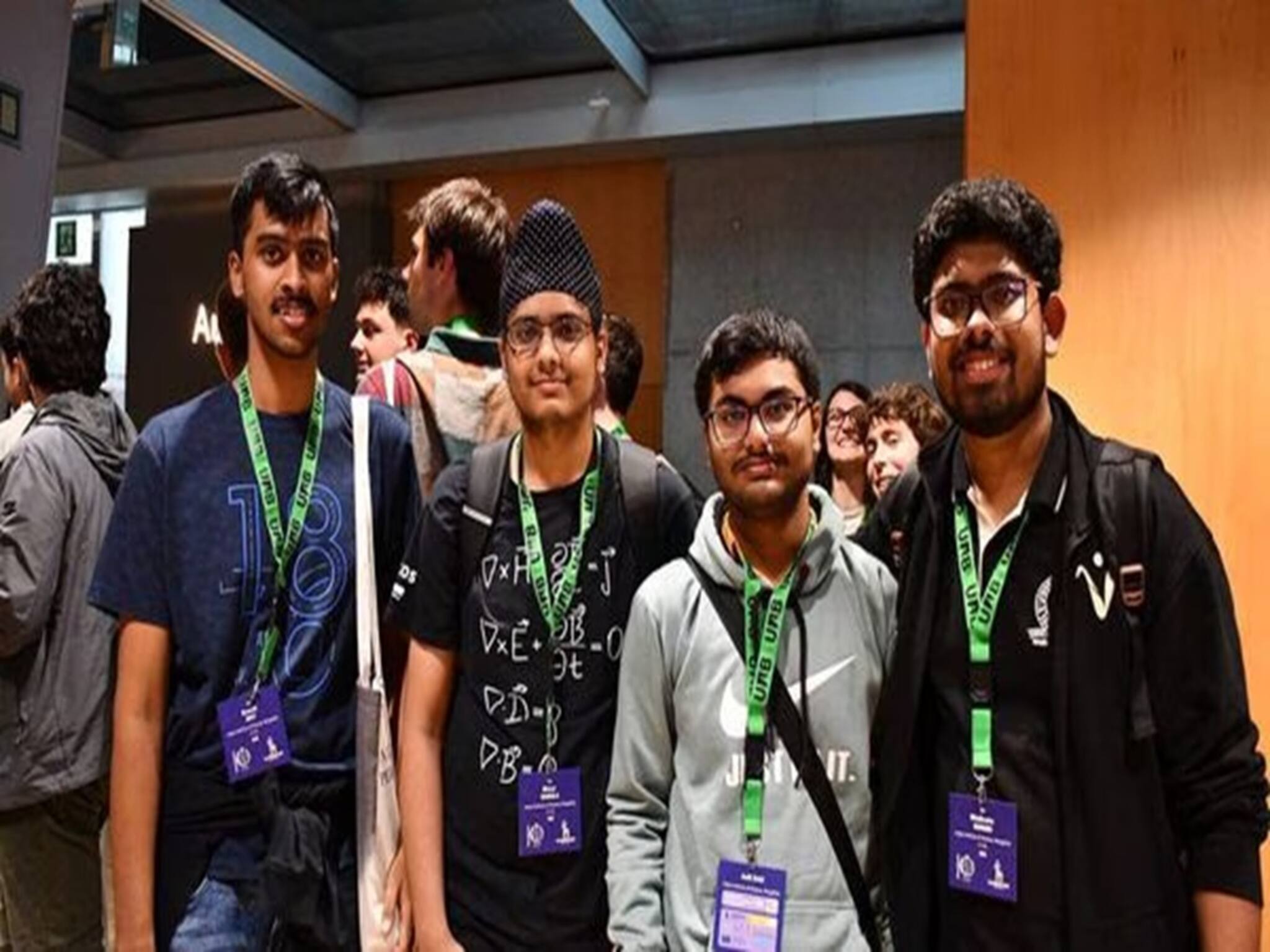 West Bengal Students: বিশ্বমঞ্চে বাঙালির জয়জয়কার, 'কঠিনতম ফিজিক্স লিগ'-এ চমকে দিল ঋতব্রত-সুস্মিত- অভীক! মুখ্যমন্ত্রীর শুভেচ্ছাবার্তা