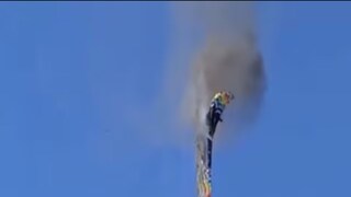 উড়তে উড়তেই হট এয়ার বেলুনে আগুন৷ উড়তে উড়তেই হট এয়ার বেলুনে আগুন৷