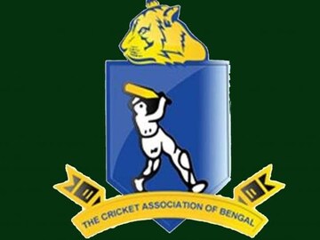 সিএবি কোষাধ্যক্ষের বিরুদ্ধে আর্থিক কেলেঙ্কারি ও নিয়ম বহির্ভূত ভাবে পদে থাকার অভিযোগ