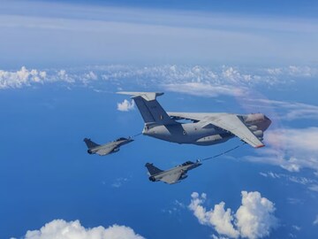 রাফাল, F-35 বা সুখোই-57 নয়, ভারতের নজর এখন এই যুদ্ধবিমানের দিকে, ঢেলে সাজবে বাহিনী