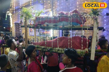 গঙ্গাধরপুরের গাজন উৎসবে ধর্ম দেবতার আরাধনা