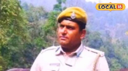 পুলিশ কনস্টেবল বিশ্বজিৎ ঘোষ পুলিশ কনস্টেবল বিশ্বজিৎ ঘোষ