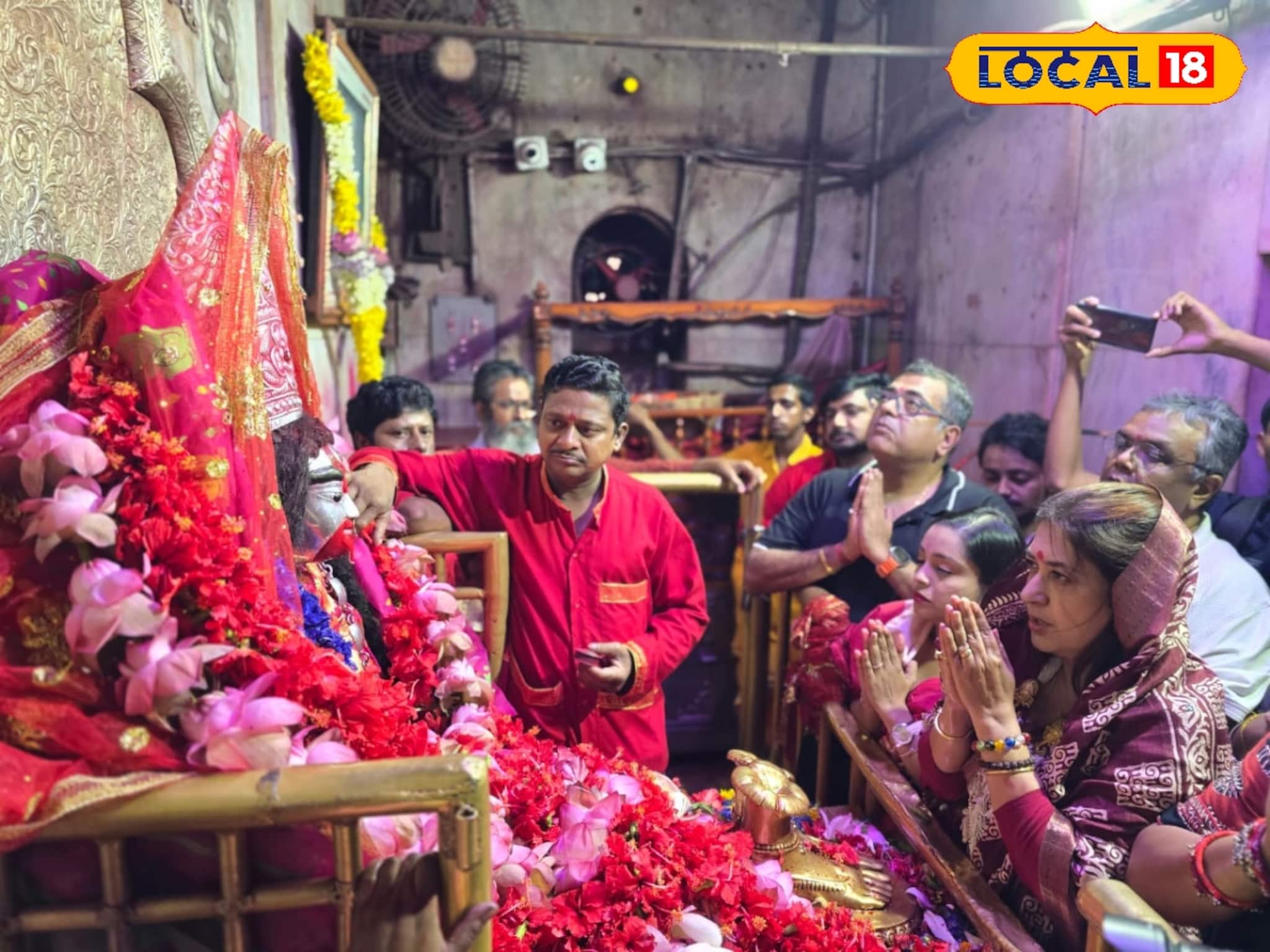 ১৫বছর পর আবার সিনেমায় শতাব্দী ম্যাজিক!ফ্রাইডে রিলিজের আগে তারাপীঠে পুজো সাংসদ-অভিনেত্রীর