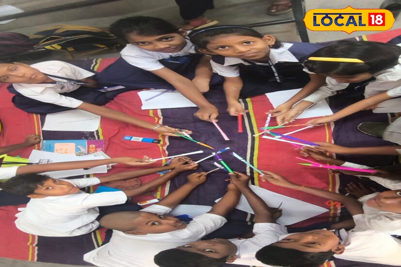 বাঁকুড়া শহর সংলগ্ন কেন্দুয়াডিহি নিম্ন বুনিয়াদী বিদ্যালয়। এই বিদ্যালয়ে প্রধান শিক্ষক চন্দন দত্তের তত্ত্বাবধানে বিদ্যালয়ের ছোট ছোট ছাত্র-ছাত্রীরা তৈরি করছে পরিবেশবান্ধব পেন। প্রত্যেকটি পেনের পিছনে রয়েছে একটি করে বীজ। অর্থাৎ পেনটির কালী শেষ হয়ে গেলে ছুড়ে দেওয়ার পর একটি গাছ জন্ম নিতে পারে। 