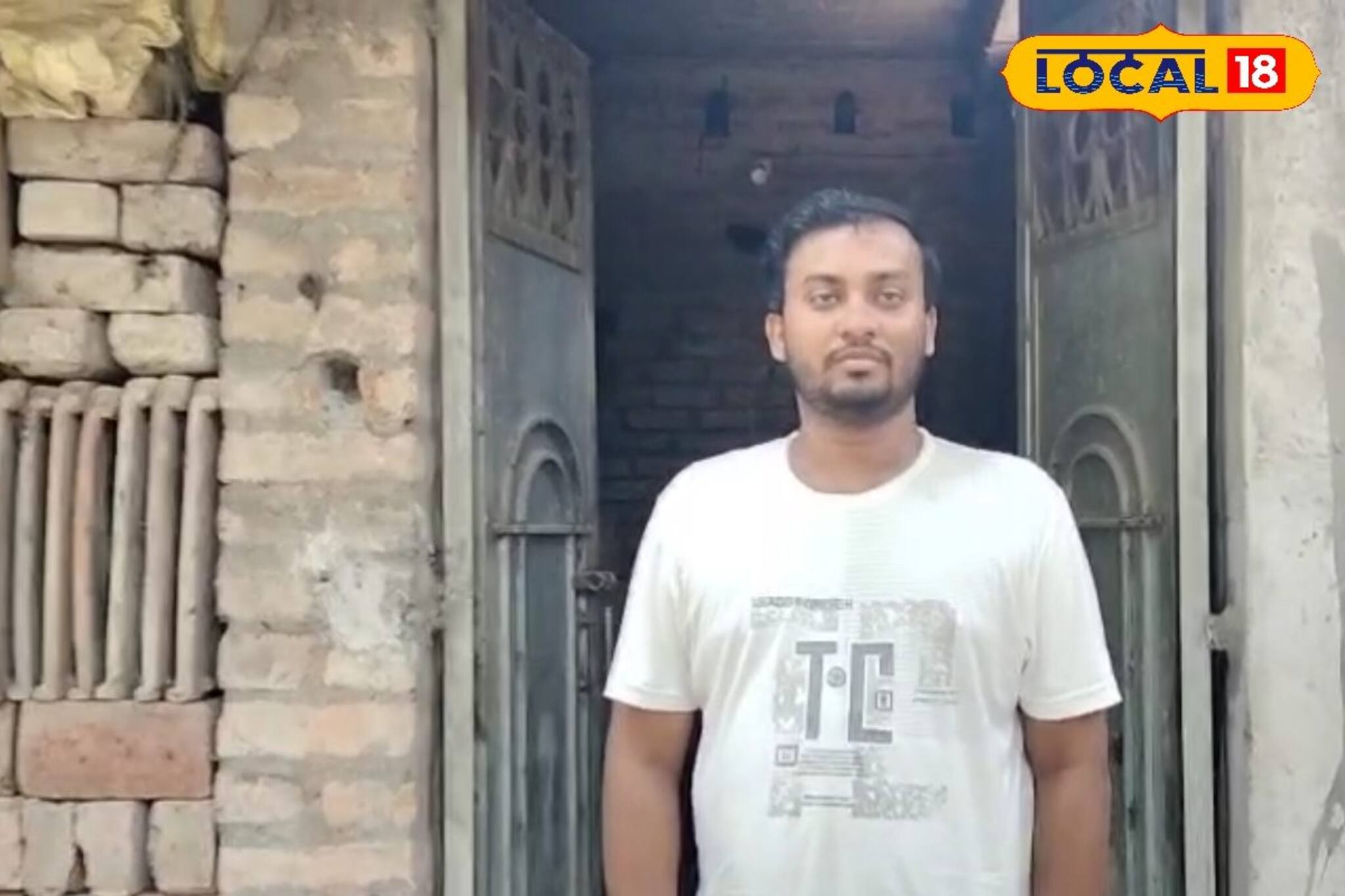 ছয় মাস বয়সে মারা গিয়েছেন মা-বাবা, মামার বাড়িতে থেকে পড়াশোনা করে WBCS-এ সাফল‍্য যুবকের