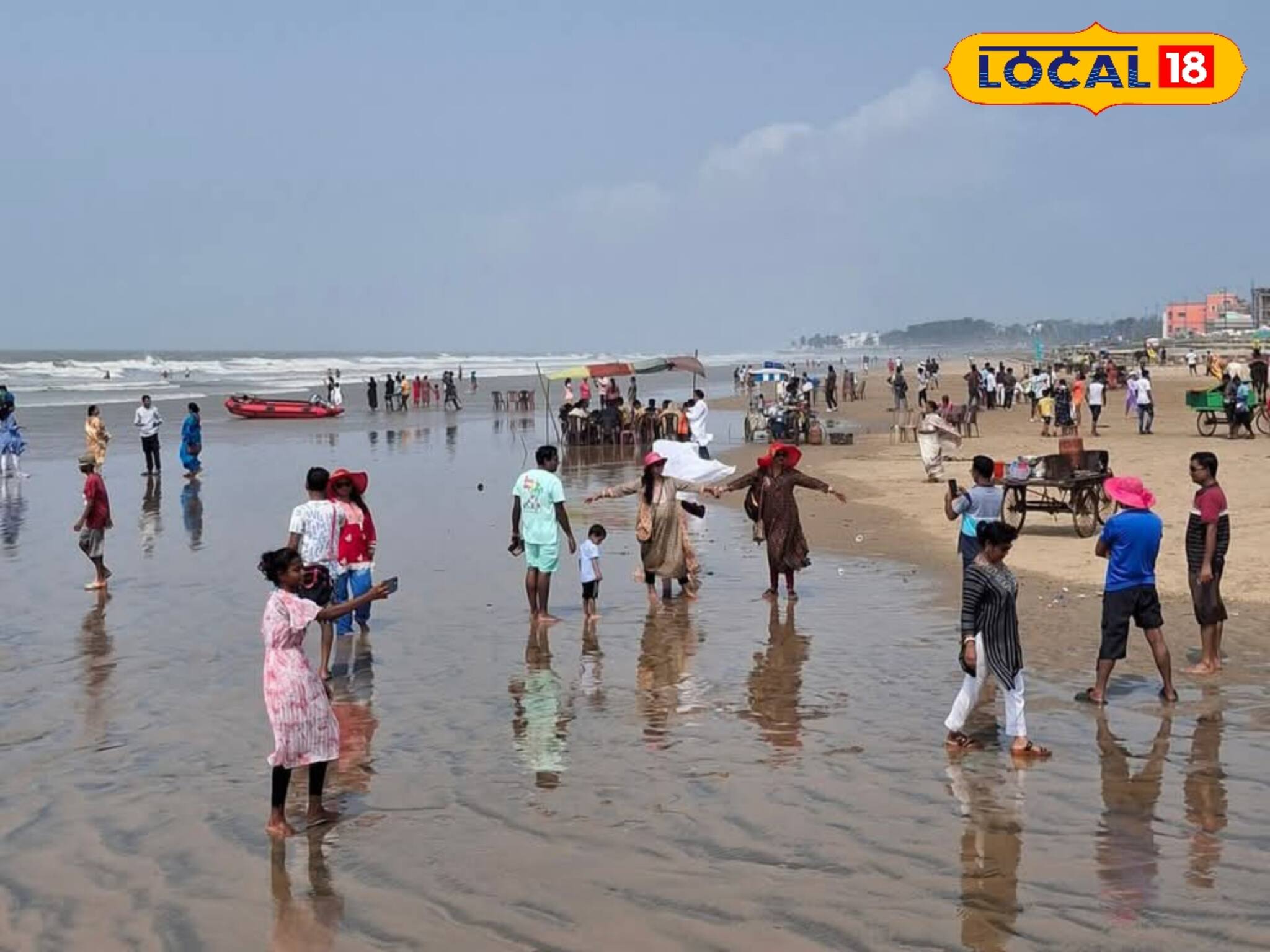 উষ্ণ-আর্দ্র আবহাওয়ার মধ্যেই ঝড়-বৃষ্টির সতর্কতা! কোন কোন জেলায় বৃষ্টি? আলিপুরের আপডেট