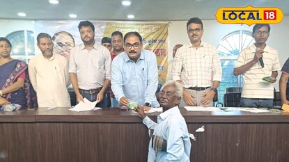 আমতার বিধায়কের হাত ধরে কয়েকশো শিল্পী পেল আর্টিসান পরিচয় পত্র