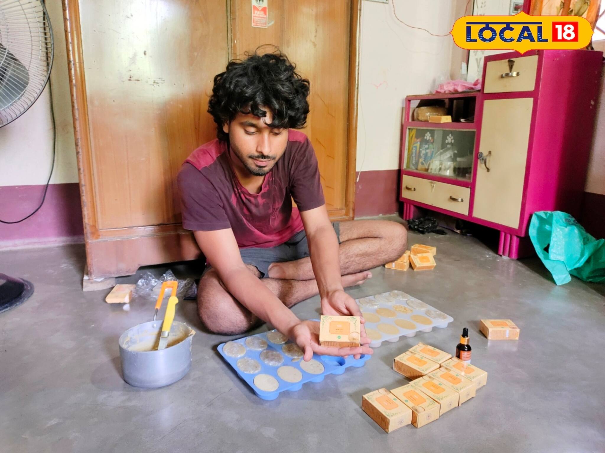 দিনে ৩ ঘণ্টা কাজ করে ১০০০ টাকা লাভ, বাড়িতেই তৈরি করুন এই মাটির সাবান