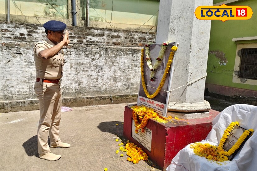 নলিনীর পাঠ্যজীবন শুরু কাঞ্চন তলায় জগবন্ধু ডায়মন্ড জুবিলী ইন্সটিটিউশন । ভাগ্য অসহায়, পিতার মৃত্যুর পরে পরিবারে অন্ধকার নেমে আসে। কাঞ্চনতলায় পড়া শেষ করে বন্ধু বিজয় ভট্টাচার্য্যের ইচ্ছায় পাকুড় রাজ বিদ্যালয়ের প্রধান – শিক্ষক লালমোহন গোস্বামীর সাহায্যে ভর্তি হলেন পাকুড় রাজ স্কুলে এবং ১৯১৩-১৪ শিক্ষাবর্ষে ম্যাট্রিক পরীক্ষায় চতুর্থ স্থান অধিকার করে ২০ টাকা বৃত্তিসহ উত্তীর্ণ হলেন।