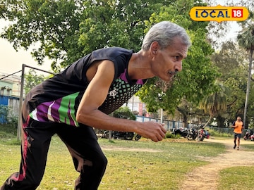 Bangla News: ৬০ বছর বয়সেও অরূপ সাহার অদম্য পথচলা! সবাইকে অবাক করছেন এই শিক্ষক