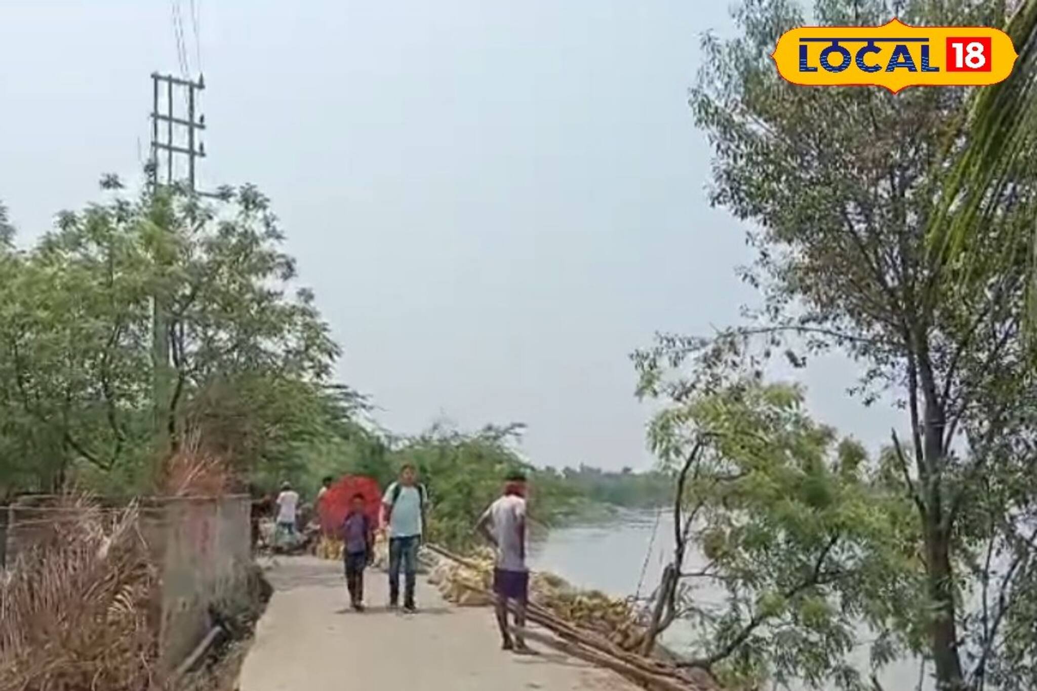 বর্ষা মানেই আতঙ্ক! এই সময় প্রাণ কাঁপে সুন্দরবনের নদীর পাড়ের বাসিন্দাদের