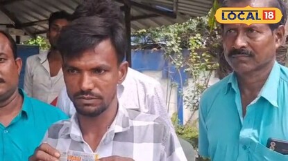 লটারির টিকিট হাতে বহরমপুর থানায় রাজমিস্ত্রি জাকির