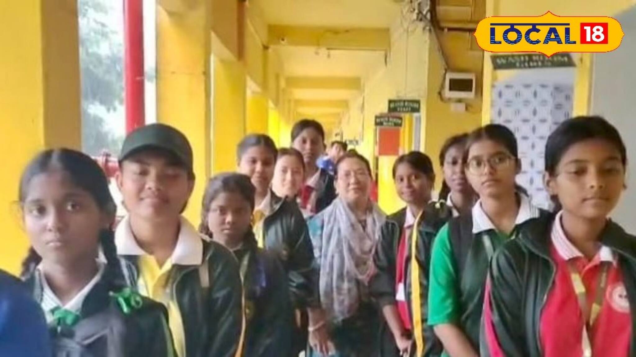 চা-বাগান ও বনবস্তি অধ‍্যুষিত এলাকার পড়ুয়ারা পাড়ি দিল দিল্লি, দেখবে পার্লামেন্ট