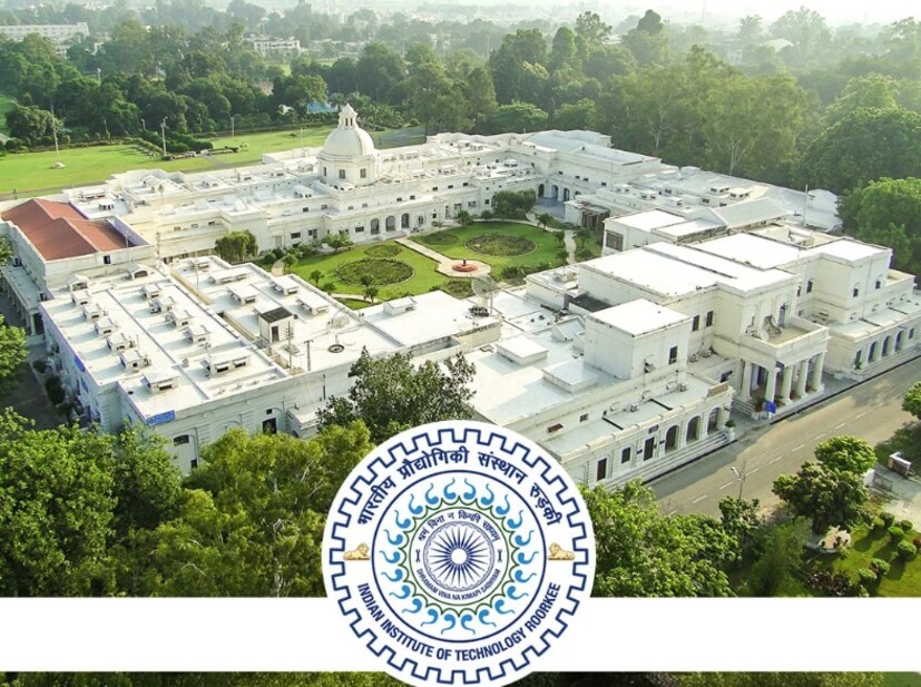 প্রতিটি আইআইটির মোট ফিতে মেস চার্জ, হোটেল ফি ইত্যাদির মতো বিষয়গুলিও অন্তর্ভুক্ত থাকে। যদিও এই উপাদানগুলি এক আইআইটি থেকে অন্য আইআইটি কলেজে পাল্টাতে পারে, তবে কিছু সাধারণ বিষয়গুলির মধ্যে রয়েছে: কিছু জনপ্রিয় আইআইটির বি.টেক কোর্সের টিউশন ফিগুলির বিবরণ দেওয়া হল।