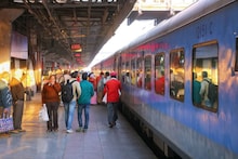 IRCTC-র মাধ্যমে আপনিও পারেন গোটা একটি ট্রেন বুক করতে! গল্প নয়, সত্যি, কীভাবে জানুন...