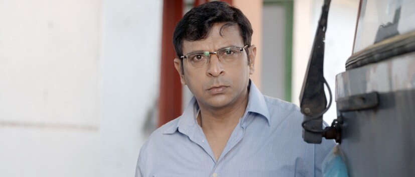 অভিনেতা বলে চলেন যে, “এটি ছিল ক্লিক-এর সঙ্গে আমার প্রথম বাংলা ওয়েব সিরিজ। আর এই কাজটি মানসিক ভাবে সবচেয়ে চ্যালেঞ্জিং লেগেছে। মানসিক বিপর্যয়ের স্মৃতি ও লালসার টানাপোড়েন, সংস্কার ও নৃশংসতার দ্বন্দ্ব— সব কিছুর ভারসাম্য বজায় রেখে এগোনোটা সত্যিই কঠিন। এই প্রজেক্টের পরিচালক রাজদীপ ঘোষ ও তাঁর টিমের মধ্যে এক অসাধারণ মানসিকতা দেখেছি — যেটা আমাদের ইন্ডাস্ট্রিতে বড়ই দুর্লভ। চিত্রনাট্য কিংবা সীমিত কোনও পরিধির গণ্ডিতে আটকে না থেকে একটা নির্দিষ্ট দৃষ্টিভঙ্গি পূরণের আকাঙ্ক্ষা রয়েছে। রাজদীপ ও চিত্রগ্রাহক শুভজিৎ রায় মিলে সেই দৃষ্টিভঙ্গিকে বাস্তবে রূপ দেওয়ার জন্য প্রয়োজনীয় কারিগরি দক্ষতা ও শৈল্পিক নৈপুণ্য নিয়ে এসেছেন, যা একটি মনস্তাত্ত্বিক থ্রিলারের জন্য অত্যন্ত গুরুত্বপূর্ণ। আমি আশা করি যে, দর্শকরা এই প্রজেক্টের পরিশ্রম ও সম্মিলিত প্রচেষ্টাকে আন্তরিক ভাবে গ্রহণ করবেন এবং এর প্রশংসাও করবেন।”