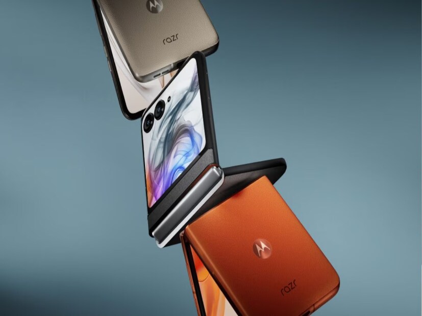 Motorola Razr 50: Razr 50 Ultra মডেলের বিকল্প হিসেবে গত বছরই লঞ্চ করা হয়েছিল এই স্মার্টফোন। এই ফোল্ডেবল ফোনটি Snapdragon 8 Gen 1 প্রসেসর দ্বারা চালিত হয়। এর সঙ্গে রয়েছে 8GB RAM। প্রতিদিনকার ব্যবহারের জন্য এর পারফরম্যান্স দুর্ধর্ষ। এর আউটার ডিসপ্লেটি ৩.৬ ইঞ্চির। আর মেন ডিসপ্লেটি ৬.৯ ইঞ্চি pOLED। এর পাশাপাশি ই-কমার্স প্ল্যাটফর্মে ৫০ হাজার টাকার কমেই পাওয়া যাবে এই Motorola Razr 50 স্মার্টফোন। 