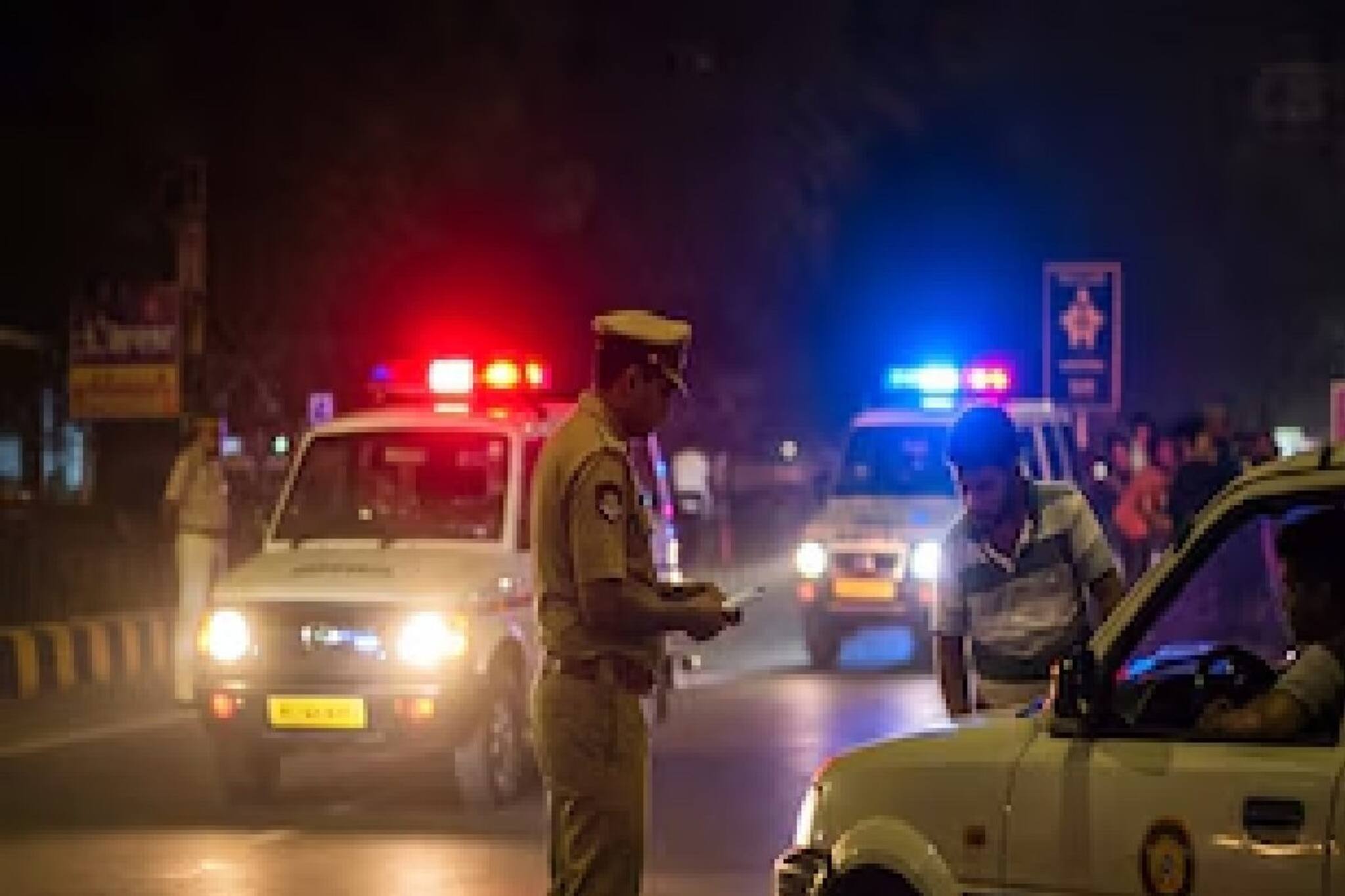 অন্তঃসত্ত্বা স্ত্রী, জামাইষষ্ঠী কাটিয়ে কাজে ফেরেন, রাতেই পুলিশকর্মী ঘটালেন ভয়ঙ্কর কাণ্ড...