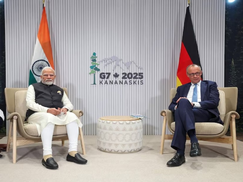 শীর্ষ সম্মেলন উপলক্ষে, প্রধানমন্ত্রী মোদি জার্মান চ্যান্সেলর ফ্রিডরিখ মের্জের সঙ্গেও দেখা করেন। এই বৈঠকটি বিশেষ ছিল কারণ ভারত-জার্মানি কৌশলগত অংশীদারিত্বের ২৫ বছর পূর্ণ করছে। দুই নেতা তথ্যপ্রযুক্তি, উৎপাদন, সেমিকন্ডাক্টর, স্থায়িত্ব, গবেষণা এবং উদ্ভাবনের মতো ক্ষেত্রে সহযোগিতা আরও জোরদার করার বিষয়ে আলোচনা করেছেন। প্রতিরক্ষা এবং সন্ত্রাসবিরোধী প্রচেষ্টা আরও জোরদার করার সংকল্পও পুনর্ব্যক্ত করেছেন।