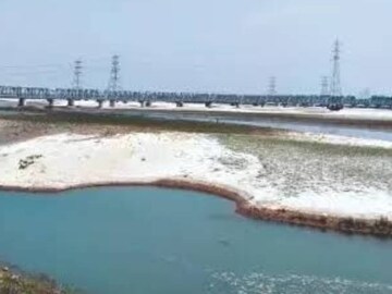 আগামীতে তিস্তাকে পুরনো পথে ফিরিয়ে আনা সম্ভব হবে বলে মনে করছে সেচ দফতর