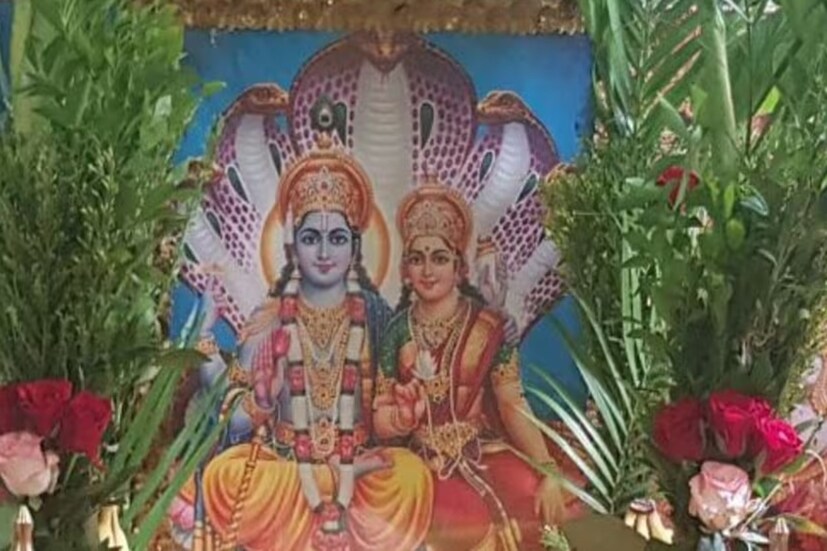 যদিও নির্জলা একাদশীতে জল মাত্র দুবার ব্যবহার করা হয়: ভীমসেন মহর্ষি বেদব্যাসকে নির্জলা একাদশীর উপবাসের নিয়ম সম্পর্কে প্রশ্ন করেছিলেন। এই বিষয়ে তিনি বলেছিলেন যে এই উপবাসের সময় জল পান করা হয় না। তবে নির্জলা একাদশীর উপবাসের সময় কেবল দুবার জল ব্যবহার করার অনুমতি রয়েছে। যখন নির্জলা একাদশীতে ব্রাহ্ম মুহুর্তে স্নান করা হবে, তখন প্রথমবার জল ব্যবহার করা যাবে। তারপরে, যখন নির্জলা একাদশী উপবাসের সমাধানের জন্য আচমন করা হবে, তখন দ্বিতীয়বার জল ব্যবহার করা যবেন। স্নান এবং আচমন ছাড়া জল ব্যবহার করা যাবে না- পান একেবারেই নিষিদ্ধ!