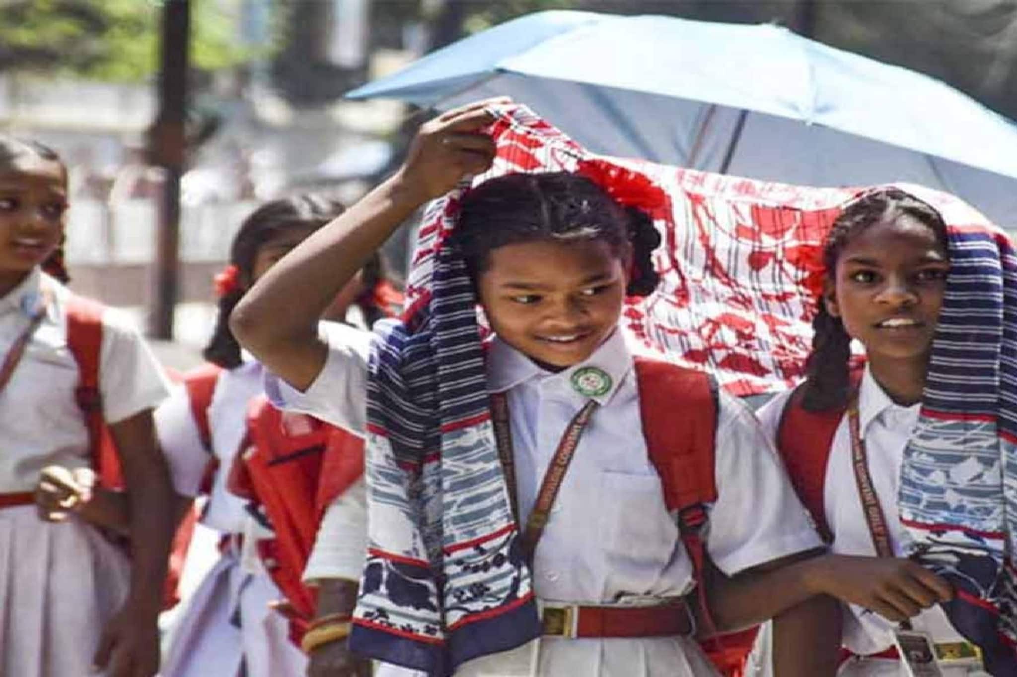 ২৩৩৮ স্কুল আর থাকছে না উচ্চ প্রাথমিক স্তরে, প্রাথমিকের আওতায় আনা হল পঞ্চম শ্রেণিকে! জানুন