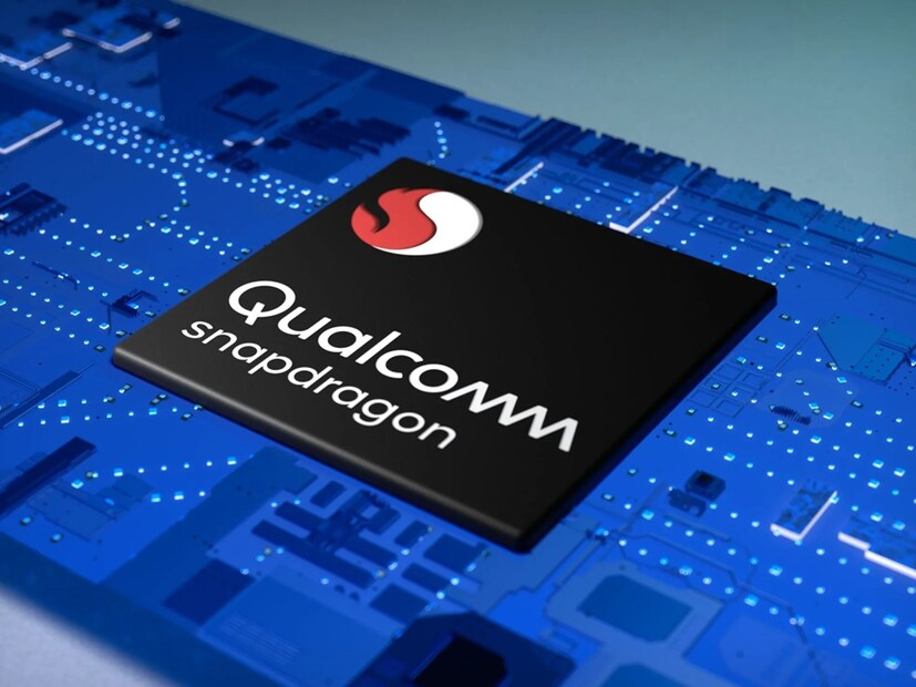 Qualcomm-এর তরফে সতর্কবার্তা জারি করা হয়েছে। সমস্ত হ্যান্ডসেট পার্টনার, এন্ড কনজিউমার এবং এন্টারপ্রাইস ডিভিশনগুলিকে এই সম্ভাব্য বিপদের তালিকা প্রদান করেছে তারা। এর পাশাপাশি সংস্থার তরফে Snapdragon চিপসেট এবং মোডেম সংক্রান্ত বিষয়ে বিস্তারিত তথ্যও ভাগ করে নেওয়া হয়েছে। আসলে অনেক সময় Snapdragon চিপসেট এবং মোডেমও এই বিপদের মুখে পড়েছে। আর এক্ষেত্রেও অবিলম্বে পদক্ষেপ গ্রহণের প্রয়োজন রয়েছে।