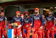 RCB in IPL 2026: আইপিএল থেকে নাম তুলে পাকিস্তানের লিগে খেলতে চলেছেন প্রাক্তন আরসিবি অধিনায়ক! হঠাৎ কী ঘটল