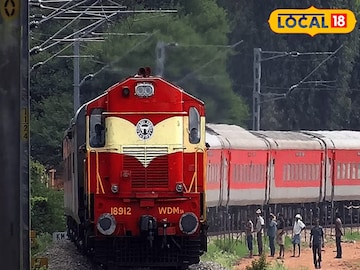 রিজার্ভেশন ছাড়াই স্লিপার কোচে ভ্রমণ, এ-ও কী সম্ভব? বেশিরভাগ যাত্রীই কিন্তু জানেন না রিজার্ভেশন ছাড়াই স্লিপার কোচে ভ্রমণ, এ-ও কী সম্ভব? বেশিরভাগ যাত্রীই কিন্তু জানেন না