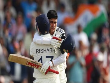মাত্র ৪১ রানে পড়ল ৭ উইকেট! তিন শতরানের পরেও স্বস্তি নেই, গিল আউট হতেই ভেঙে পড়ল ভারত