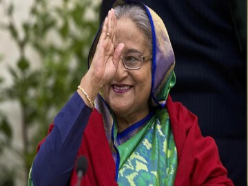 বিপদে পড়ে বড় সিদ্ধান্ত নিতে চলেছেন শেখ হাসিনা? ইউনূসকে প্রকাশ্য চ্যালেঞ্জ আওয়ামী লীগের