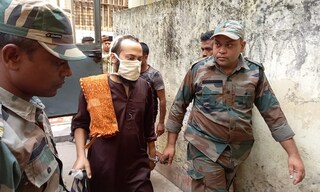 কড়া নজরদারি, মেমারি থানার হেফাজতে হুমায়ুন