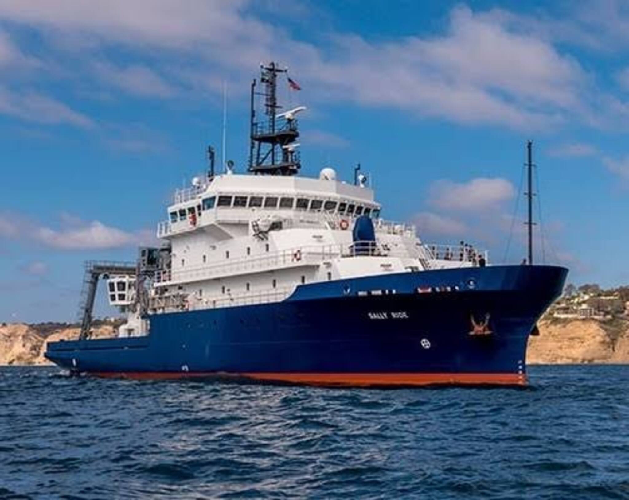 বঙ্গোপসাগর-আরব সাগরের নীচে থাকা খনিজ সম্পদের হদিস পেতে আধুনিক জাহাজ তৈরি! 